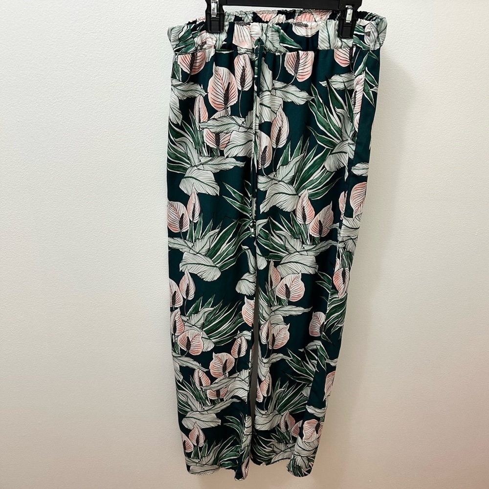 Palazzo pants Flowy Floral pants